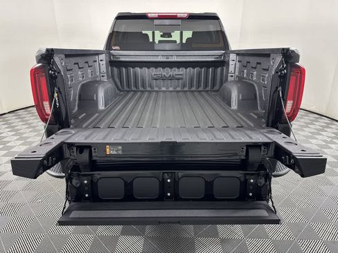 New 2026 GMC Sierra 1500 SLT w/ SLT Premium Plus Package image 31