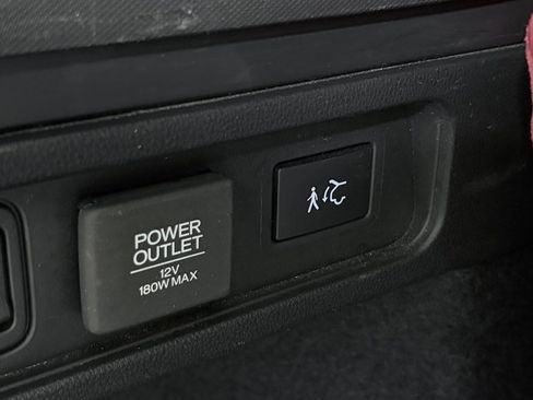 Used 2025 Acura MDX A-Spec AWD/4WD image 33