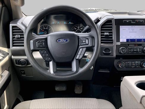Used 2020 Ford F150 XLT RWD image 6