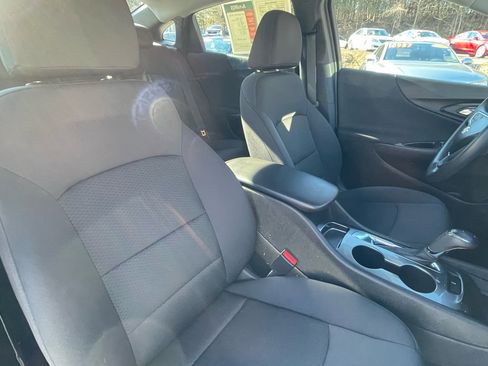 Used 2016 Chevrolet Malibu LS image 28