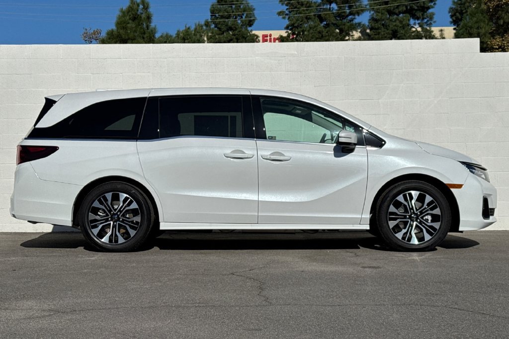 New 2026 Honda Odyssey Elite image 6
