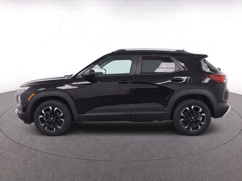 Used 2023 Chevrolet TrailBlazer LT w/ Convenience Package AWD/4WD image 6
