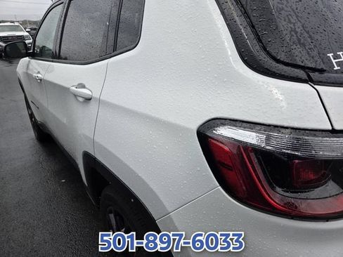 Used 2024 Jeep Compass Latitude w/ Altitude Special Edition AWD/4WD image 8