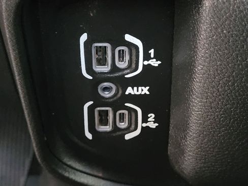 Used 2021 RAM 2500 Big Horn AWD/4WD image 16