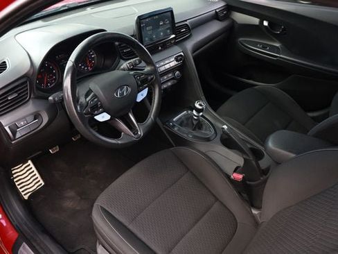 Used 2020 Hyundai Veloster N w/ Performance Package FWD image 6