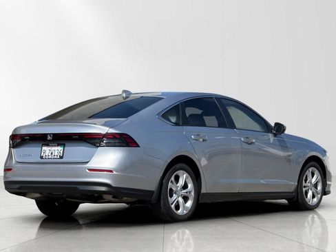 Used 2024 Honda Accord LX image 4