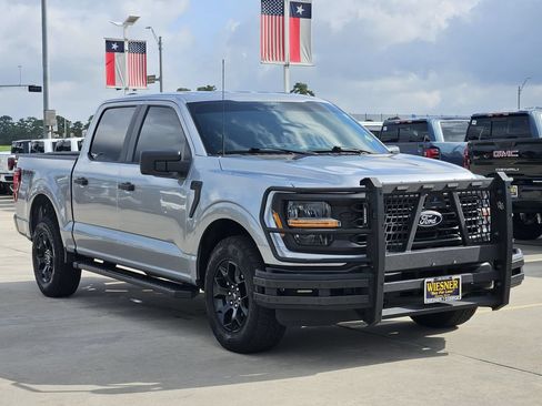 Used 2025 Ford F150 STX w/ Equipment Group 201A FX4 AWD/4WD image 3