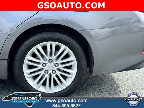 Used 2017 Lexus ES 350 w/ Premium Package image 37