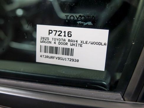 Certified 2025 Toyota RAV4 XLE image 26