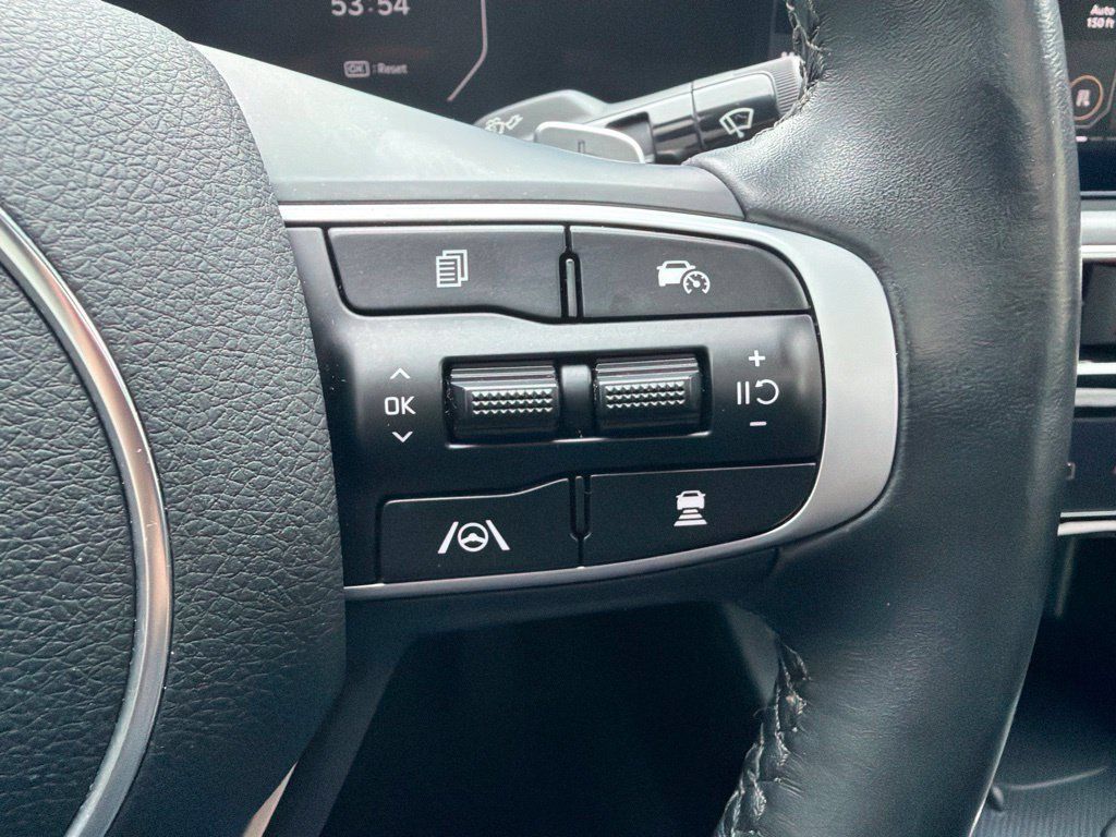 Used 2025 Kia K5 GT w/ GT1 Package FWD image 52