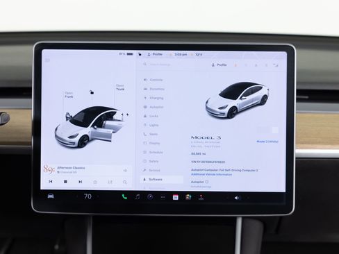 Used 2020 Tesla Model 3 Long Range AWD/4WD image 32