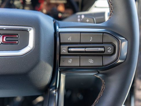 New 2026 GMC Acadia AT4 w/ Luxury Package AWD/4WD image 22