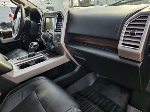 Used 2016 Ford F150 Lariat w/ Equipment Group 501A Mid AWD/4WD image 32