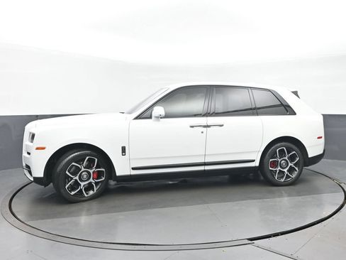 Used 2021 Rolls-Royce Cullinan Black Badge AWD/4WD image 6