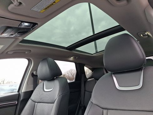 Used 2023 Hyundai Tucson Limited image 14