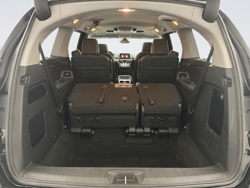 Used 2024 Honda Odyssey Elite image 25