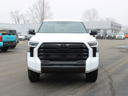 New 2026 Toyota Tundra SR5 image 4