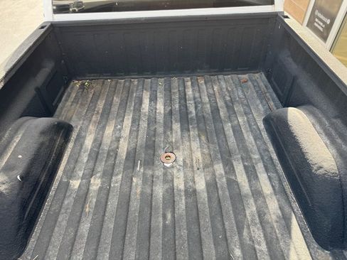 Used 2006 Chevrolet Silverado 2500 W/T w/ Skid Plate Package AWD/4WD image 14