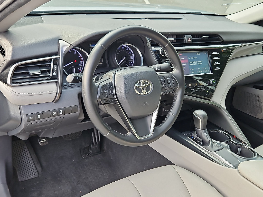 Used 2019 Toyota Camry SE w/ Convenience Package FWD image 25