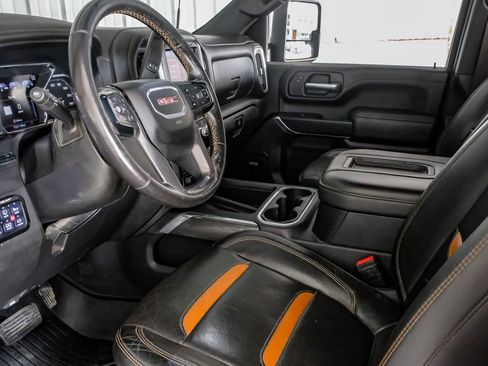Used 2020 GMC Sierra 3500 AT4 w/ Technology Package AWD/4WD image 14