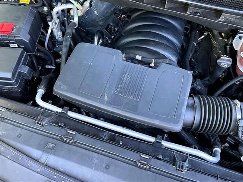 Used 2024 GMC Yukon Denali RWD image 31