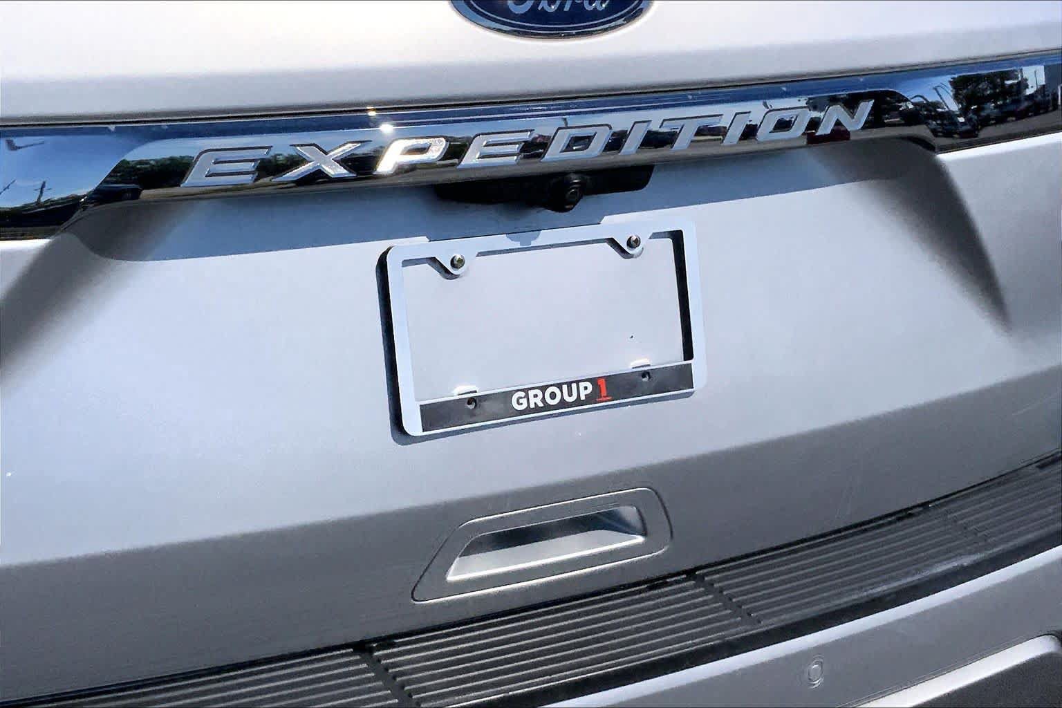 Used 2018 Ford Expedition Max Limited RWD image 31