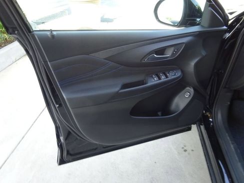 New 2026 Buick Envista Sport Touring w/ Convenience I Package FWD image 24