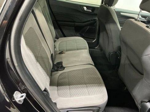 Used 2021 Ford Escape SE w/ Cold Weather Package AWD/4WD image 17