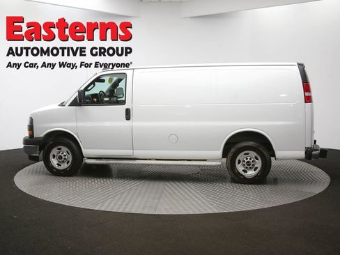 Used 2020 GMC Savana 2500 w/ Driver Convenience Package RWD image 56