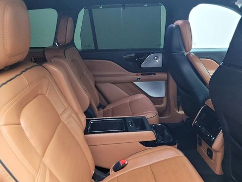 Used 2020 Lincoln Aviator Black Label w/ Dynamic Handling Package image 19