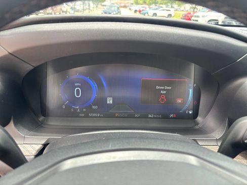 Used 2020 Ford Explorer Platinum w/ Premium Technology Package AWD/4WD image 24