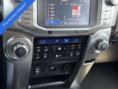 Used 2014 Toyota 4Runner Limited AWD/4WD image 4