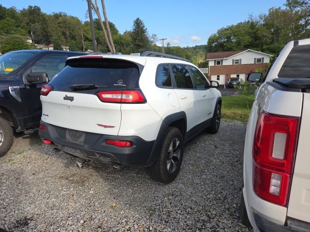 Used 2015 Jeep Cherokee Trailhawk AWD/4WD image 3