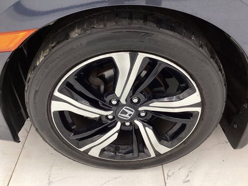 Used 2017 Honda Civic Touring image 47