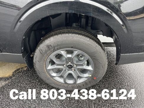 New 2025 Ford Maverick XLT w/ XLT Luxury Package image 17