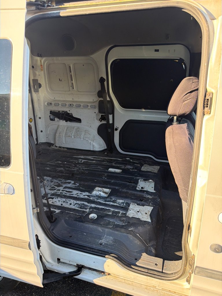 Used 2013 Ford Transit Connect XLT FWD image 29