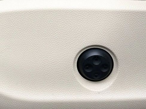 Used 2017 Mercedes-Benz CLA 250 4MATIC image 26