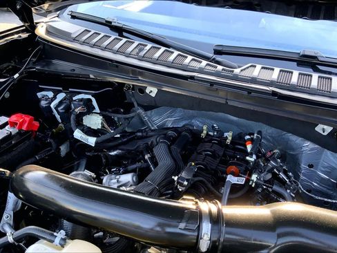 Certified 2025 Ford Expedition Active RWD image 29