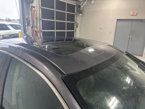 Used 2018 Honda Civic EX image 19