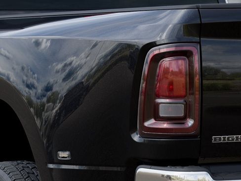 New 2026 RAM 3500 Big Horn AWD/4WD image 35