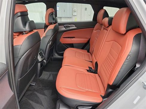 Certified 2024 Kia Sportage SX image 10