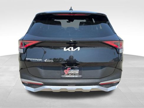Certified 2023 Kia Sportage LX FWD image 6