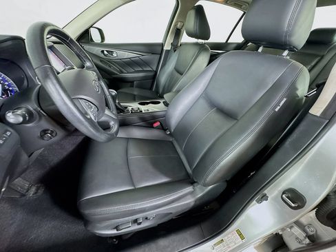 Used 2016 INFINITI Q50 3.0t Premium w/ Driver Assistance Package RWD image 27