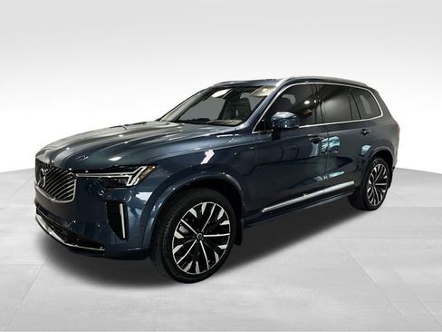 Used 2026 Volvo XC90 B6 Ultra w/ Protection Package image 3