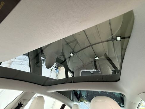 Used 2020 Tesla Model 3 Performance AWD/4WD image 34