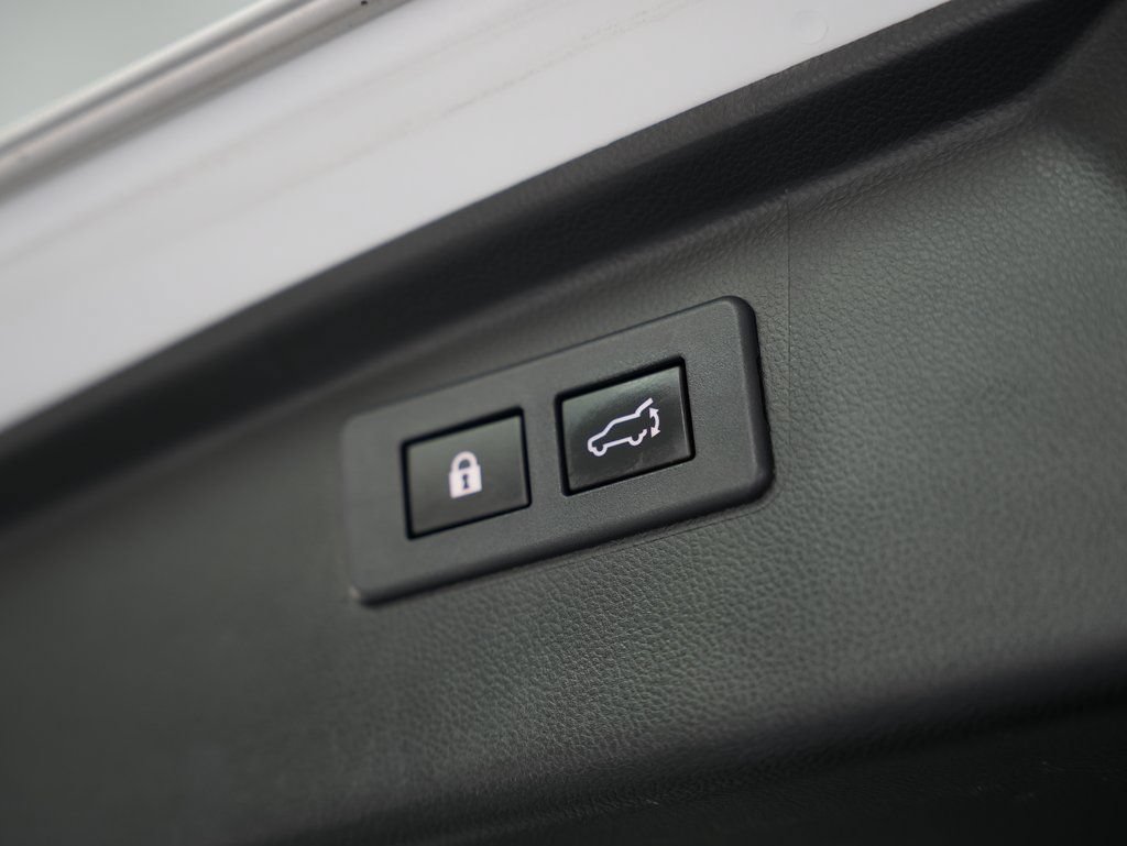 Used 2020 Subaru Outback Limited XT AWD/4WD image 40