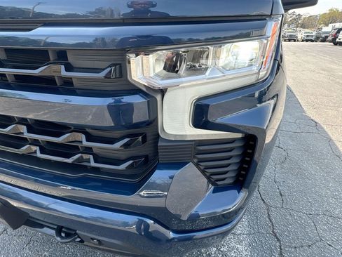 Used 2023 Chevrolet Silverado 1500 RST AWD/4WD image 10