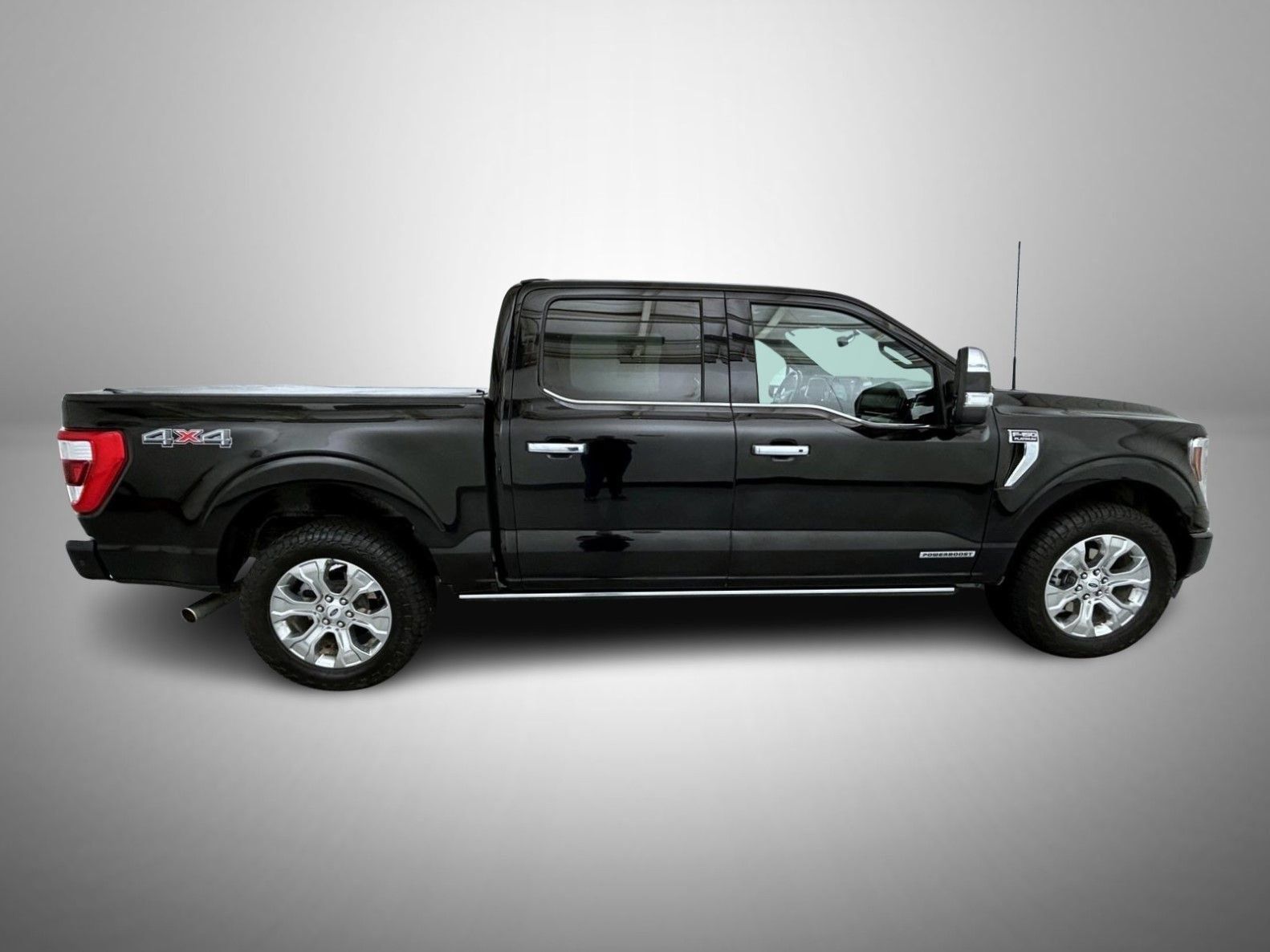 Used 2022 Ford F150 Platinum w/ Equipment Group 701A High AWD/4WD image 4