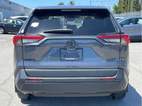 Used 2023 Toyota RAV4 LE FWD image 4