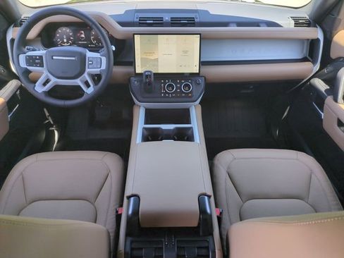 New 2026 Land Rover Defender 110 X-Dynamic SE AWD/4WD image 14